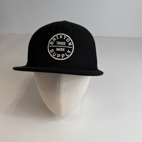 Brixton Hat Men Snap Back Spell Out Supply Logo Street Hip Gym Party Cap Core Go - Picture 1 of 11